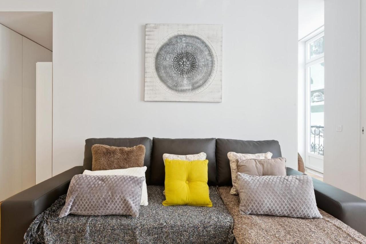 Spacious 1 Bedroom Apartment Near Baixa Lisbon Exterior photo